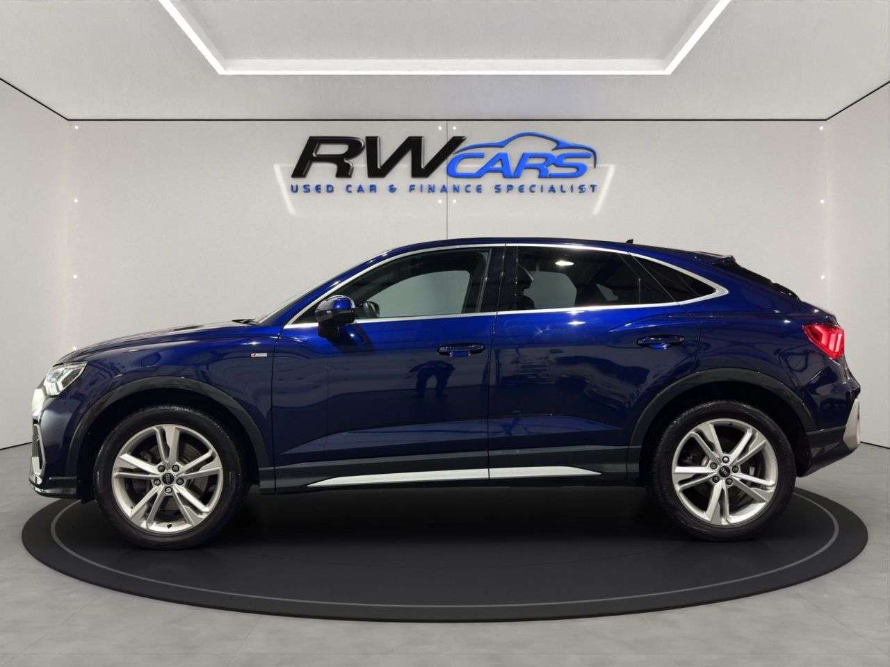 A 2023 AUDI Q3 2.0 TDI 40 S line Sportback 5dr Diesel S Tronic quattro Euro 6 (s/s) (200 p A 2023 AUDI Q3 2.0 TDI 40 S line Sportback 5dr Diesel S Tronic quattro Euro 6 (s/s) (200 p