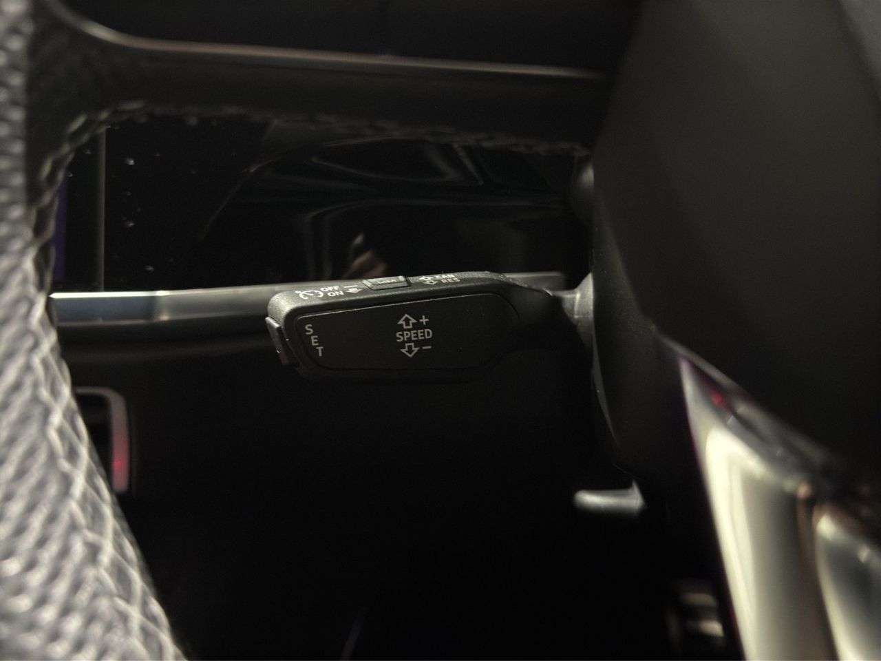 2023 AUDI Q3 2023 AUDI Q3