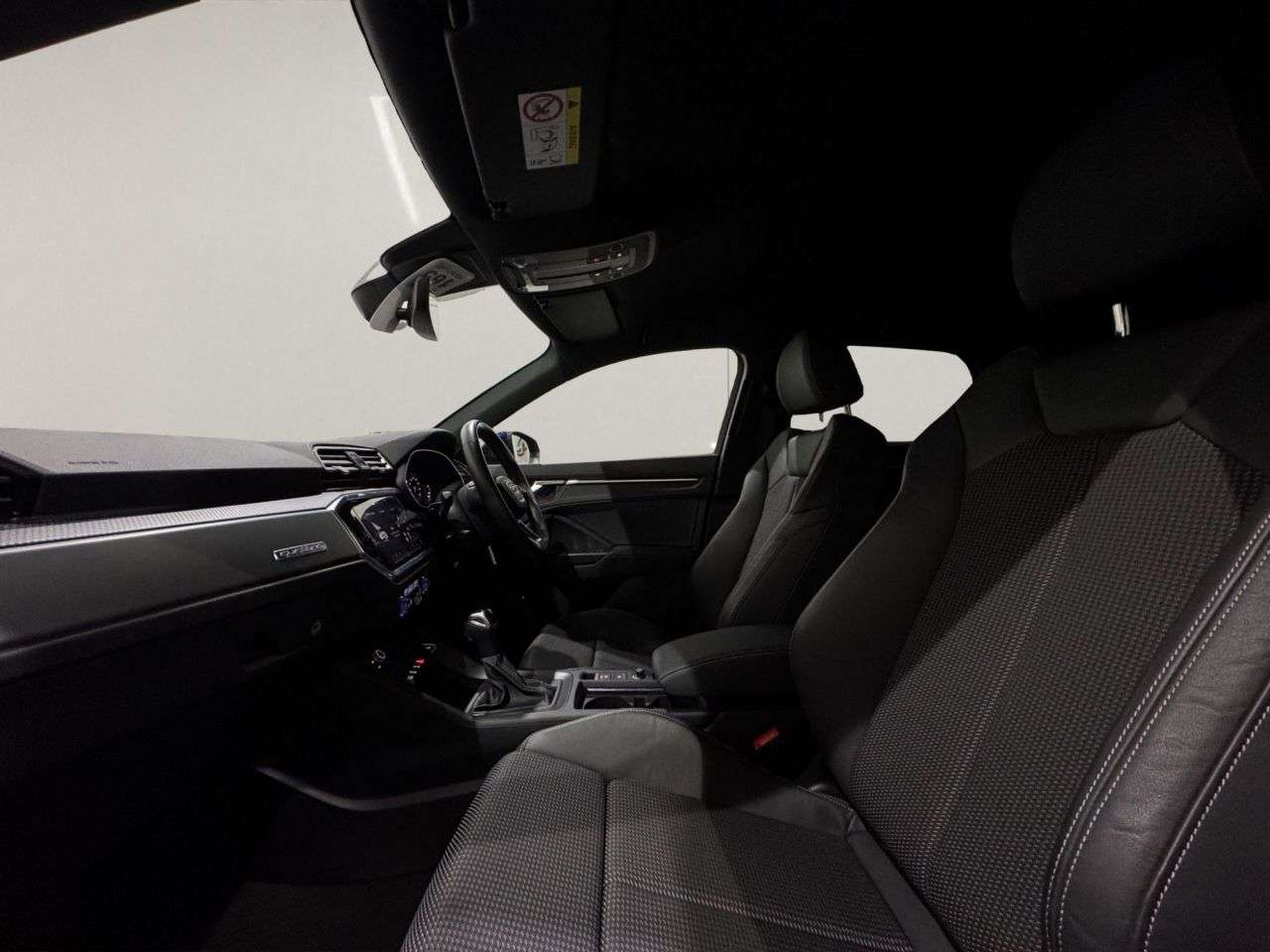 2023 AUDI Q3 2023 AUDI Q3