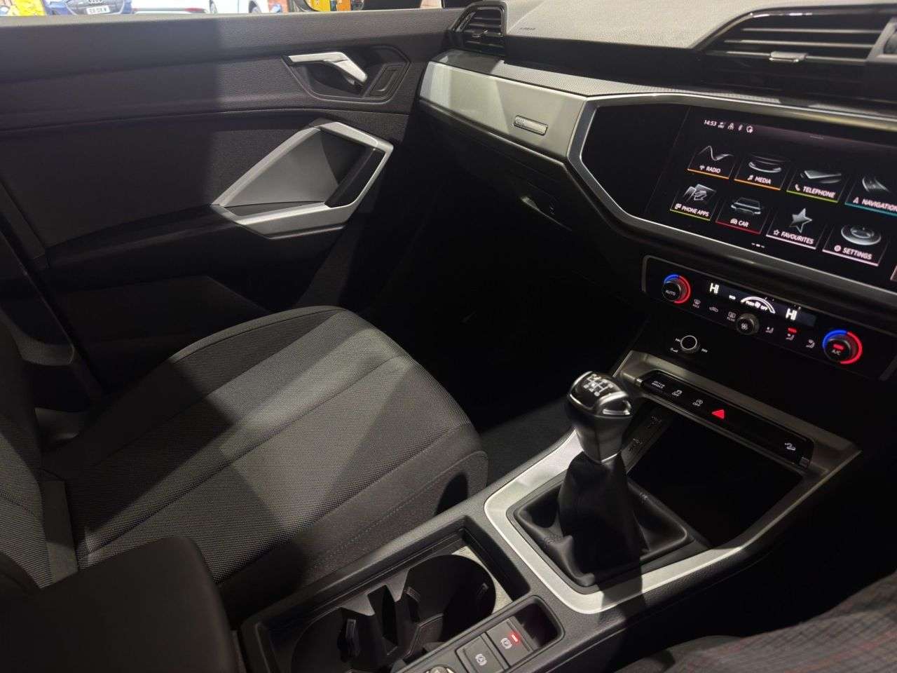 2022 AUDI Q3 2022 AUDI Q3