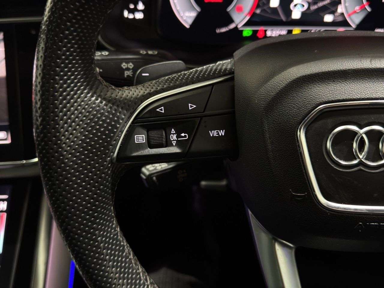 2021 AUDI Q7 2021 AUDI Q7