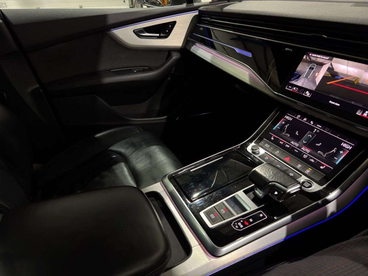 2021 AUDI Q7 2021 AUDI Q7