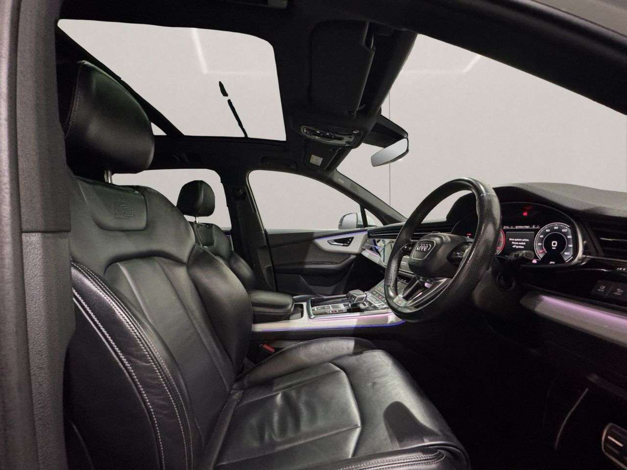 2021 AUDI Q7 2021 AUDI Q7