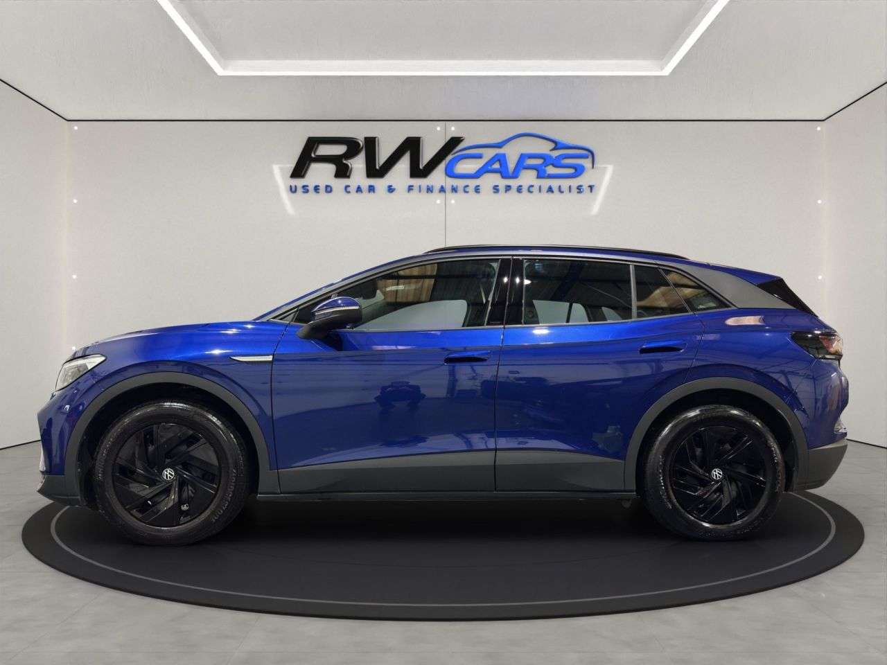 A 2022 VOLKSWAGEN ID.4 Pure 52kWh Life SUV 5dr Electric Auto (148 ps) A 2022 VOLKSWAGEN ID.4 Pure 52kWh Life SUV 5dr Electric Auto (148 ps)