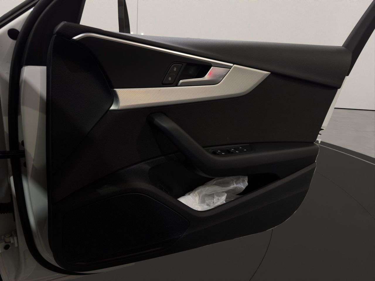 2022 AUDI A4 2022 AUDI A4