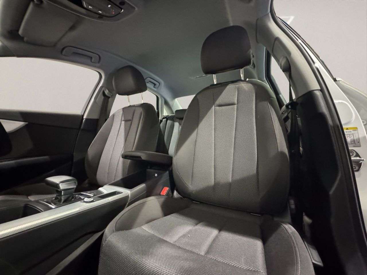 2022 AUDI A4 2022 AUDI A4