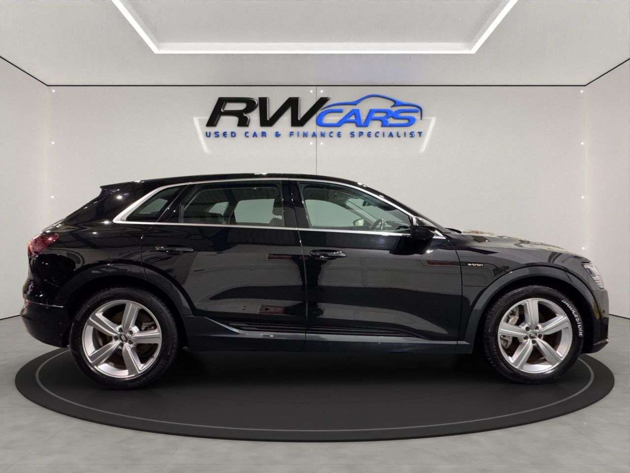 2020 AUDI E-TRON 2020 AUDI E-TRON