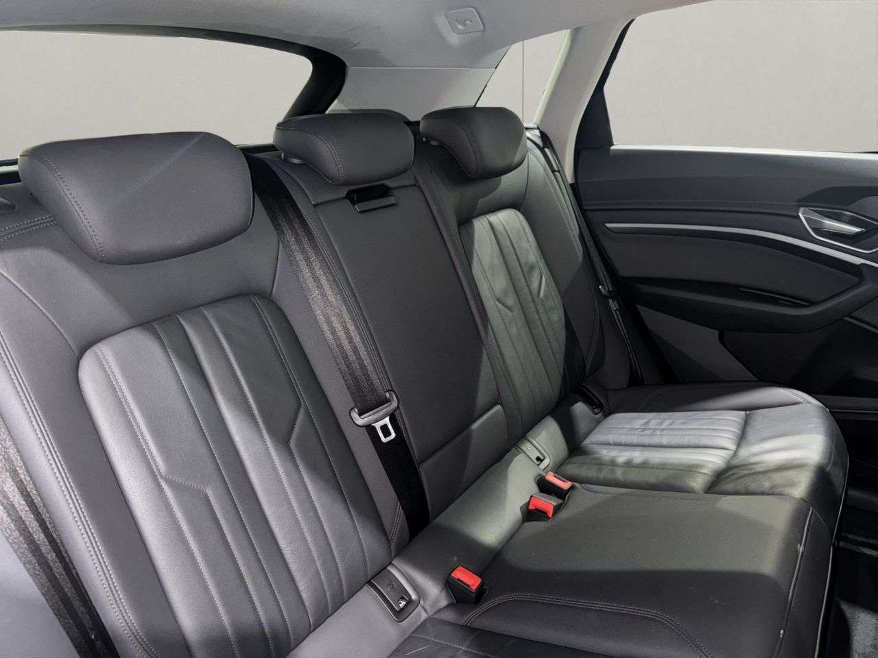 2020 AUDI E-TRON 2020 AUDI E-TRON