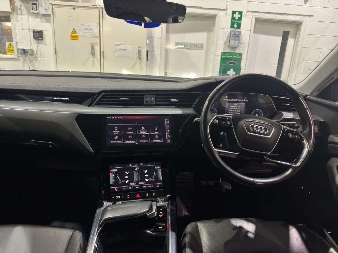 2020 AUDI E-TRON 2020 AUDI E-TRON