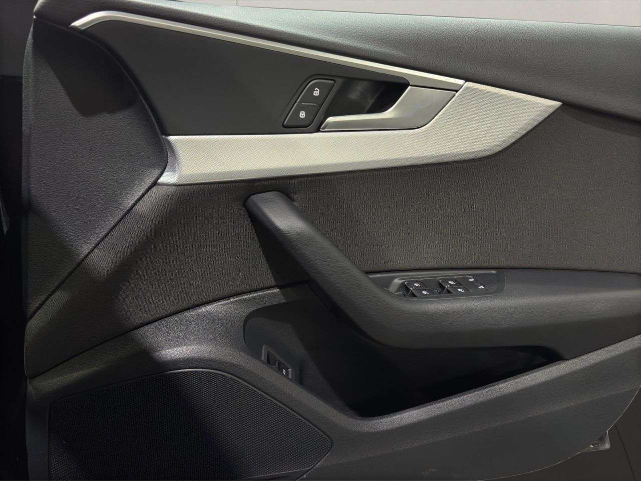 2023 AUDI A4 2023 AUDI A4