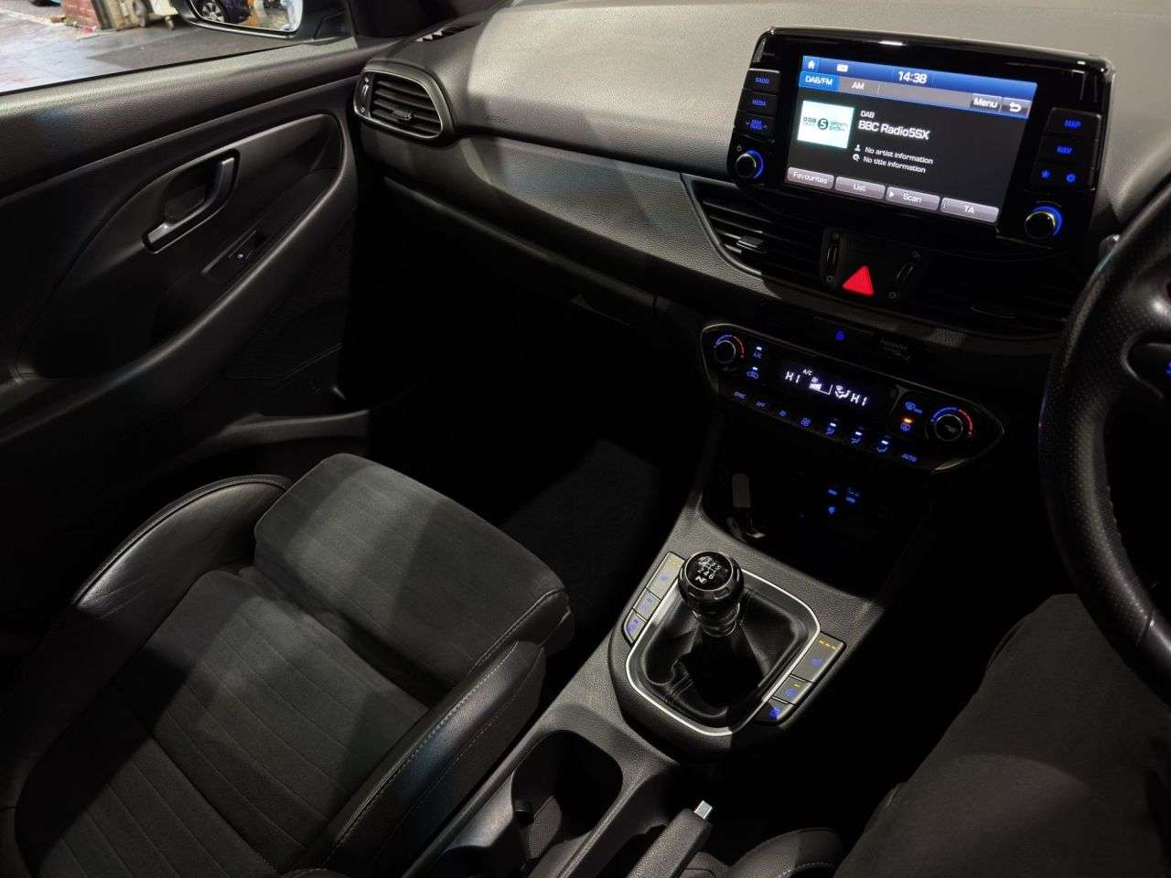 2018 HYUNDAI I30 2018 HYUNDAI I30