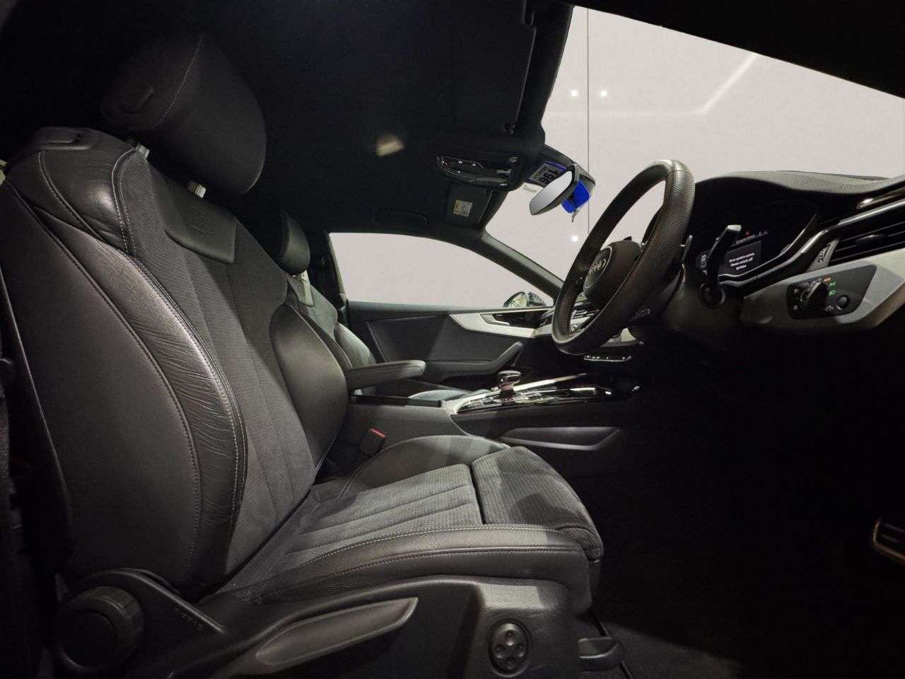 2022 AUDI A5 2022 AUDI A5