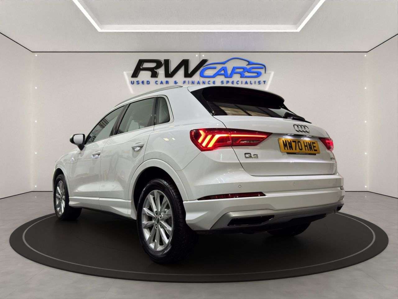 A 2020 AUDI Q3 2.0 TDI 35 Sport SUV 5dr Diesel S Tronic Euro 6 (s/s) (150 ps) A 2020 AUDI Q3 2.0 TDI 35 Sport SUV 5dr Diesel S Tronic Euro 6 (s/s) (150 ps)