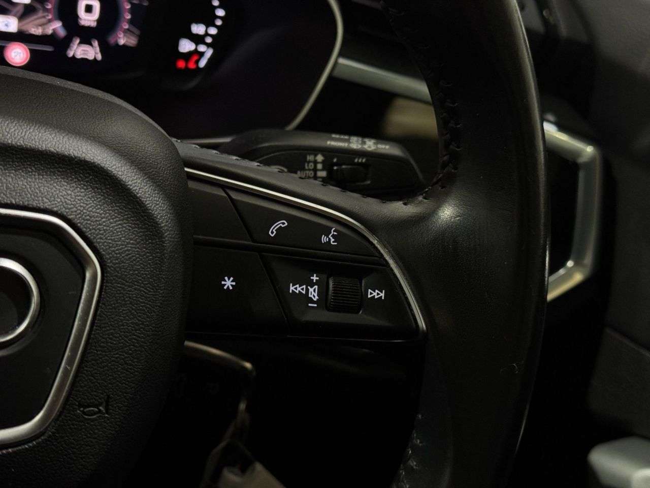 2020 AUDI Q3 2020 AUDI Q3