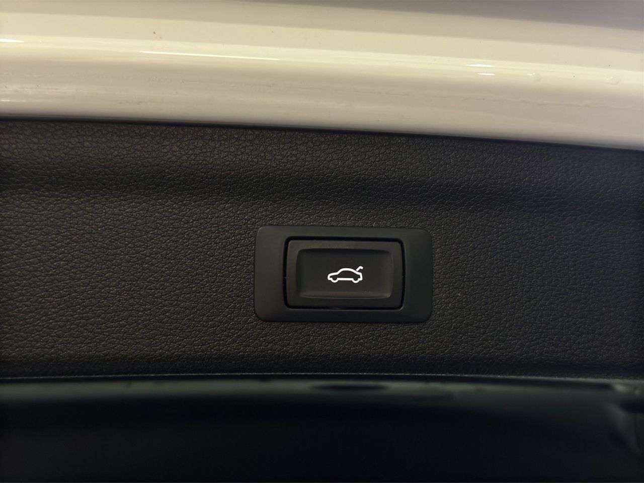 2020 AUDI Q3 2020 AUDI Q3