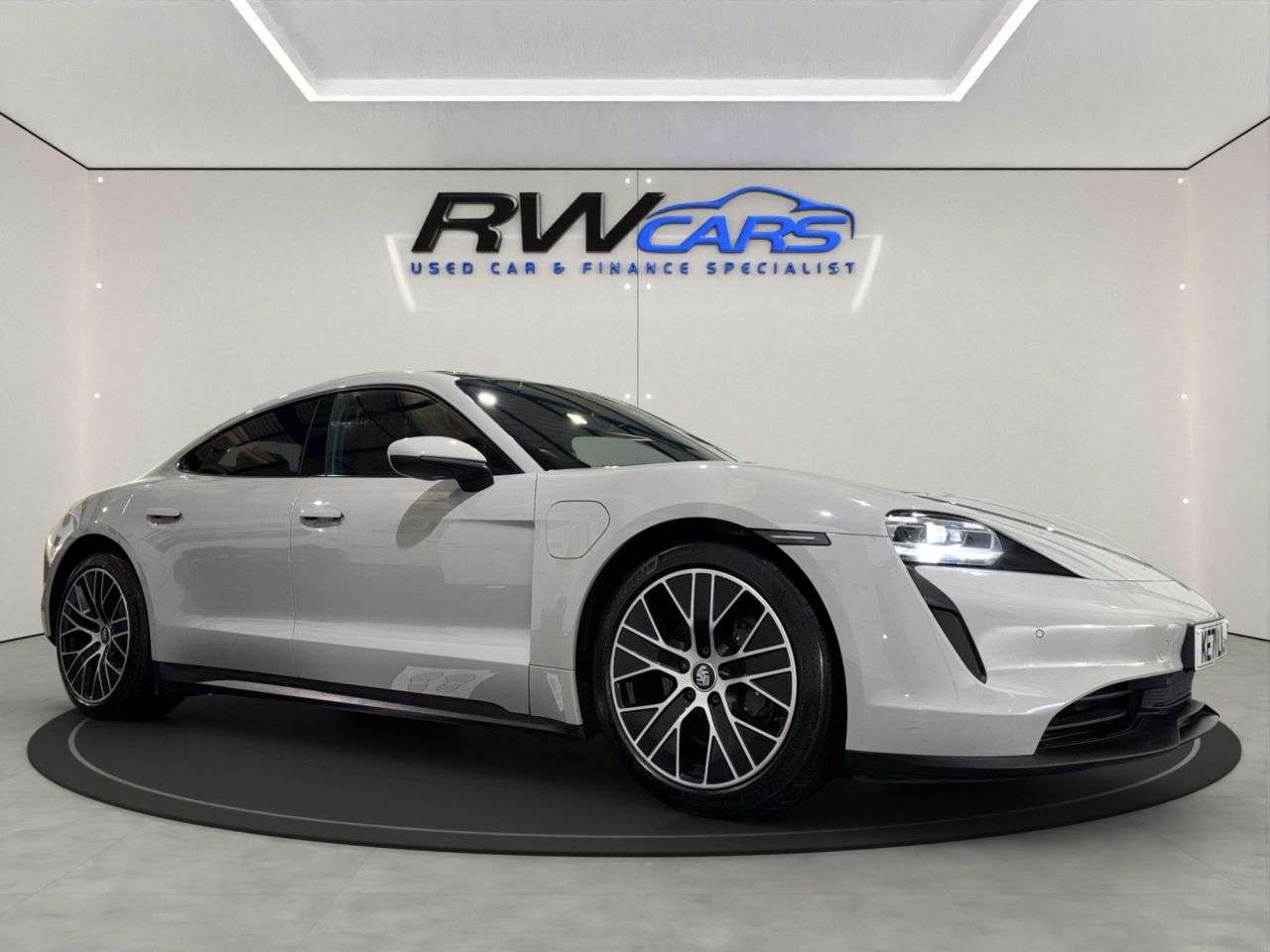 2021 PORSCHE TAYCAN 2021 PORSCHE TAYCAN