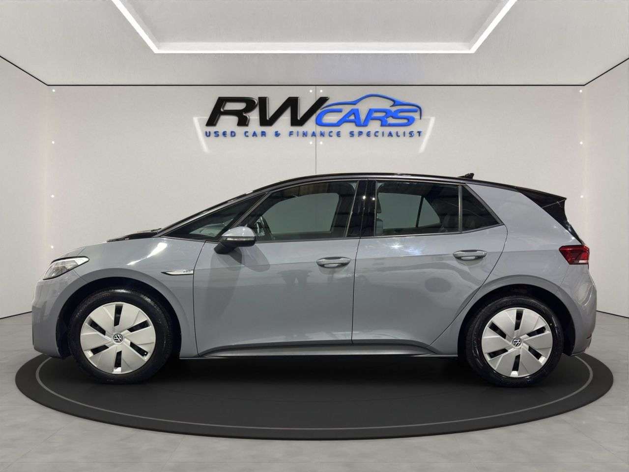 A 2021 VOLKSWAGEN ID.3 Pro 58kWh Life Hatchback 5dr Electric Auto (145 ps) A 2021 VOLKSWAGEN ID.3 Pro 58kWh Life Hatchback 5dr Electric Auto (145 ps)