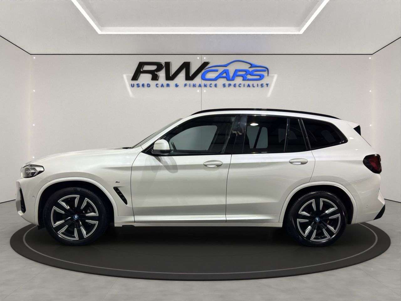 A 2022 BMW IX3 80kWh M Sport SUV 5dr Electric Auto (286 ps) A 2022 BMW IX3 80kWh M Sport SUV 5dr Electric Auto (286 ps)