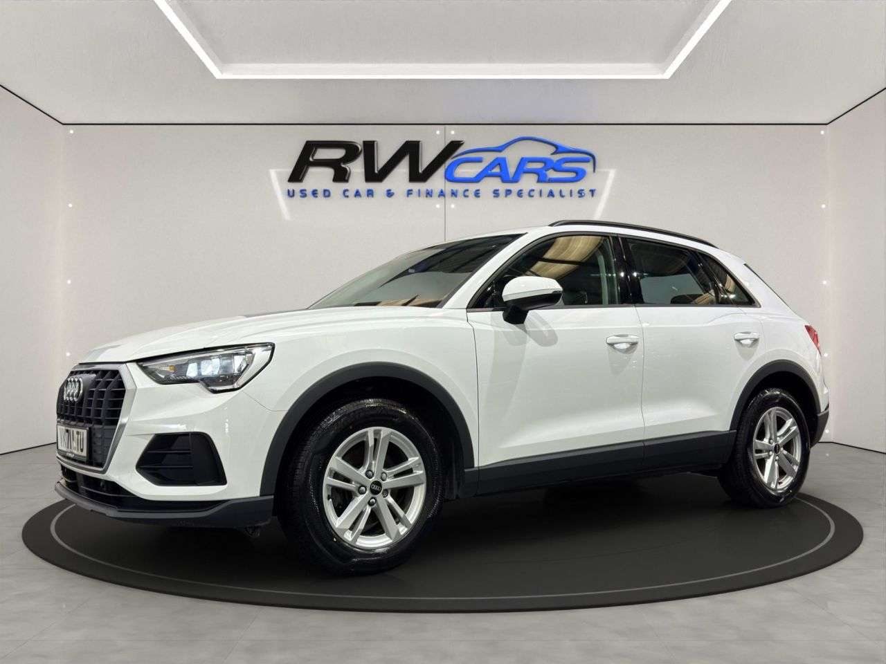 A 2021 AUDI Q3 1.5 TFSI CoD 35 Technik SUV 5dr Petrol S Tronic Euro 6 (s/s) (150 ps) A 2021 AUDI Q3 1.5 TFSI CoD 35 Technik SUV 5dr Petrol S Tronic Euro 6 (s/s) (150 ps)