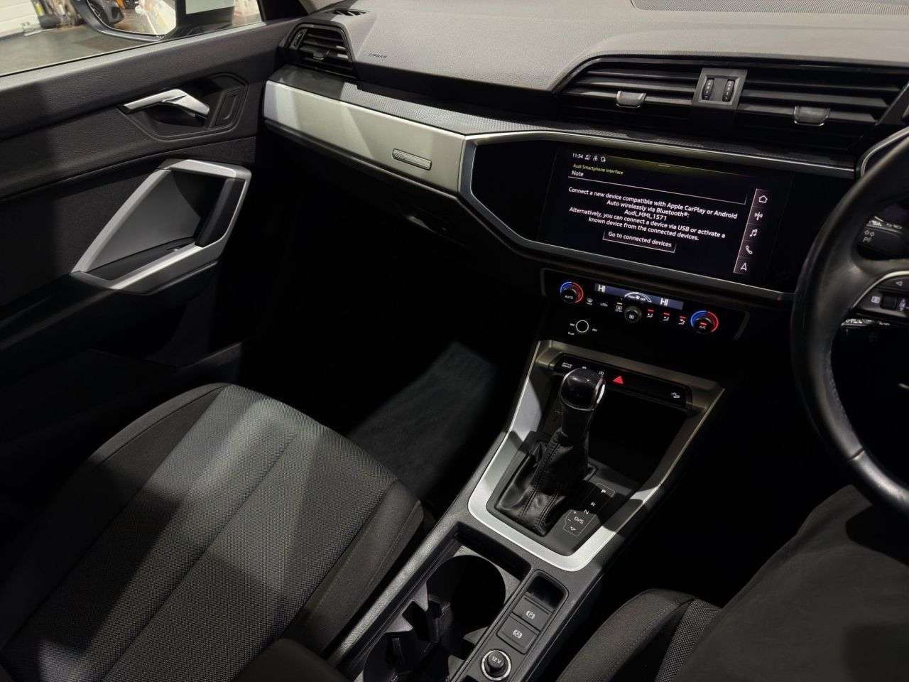 2021 AUDI Q3 2021 AUDI Q3