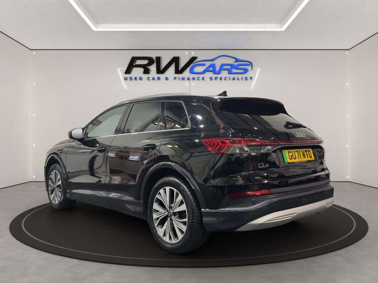 2021 AUDI Q4 E-TRON 2021 AUDI Q4 E-TRON
