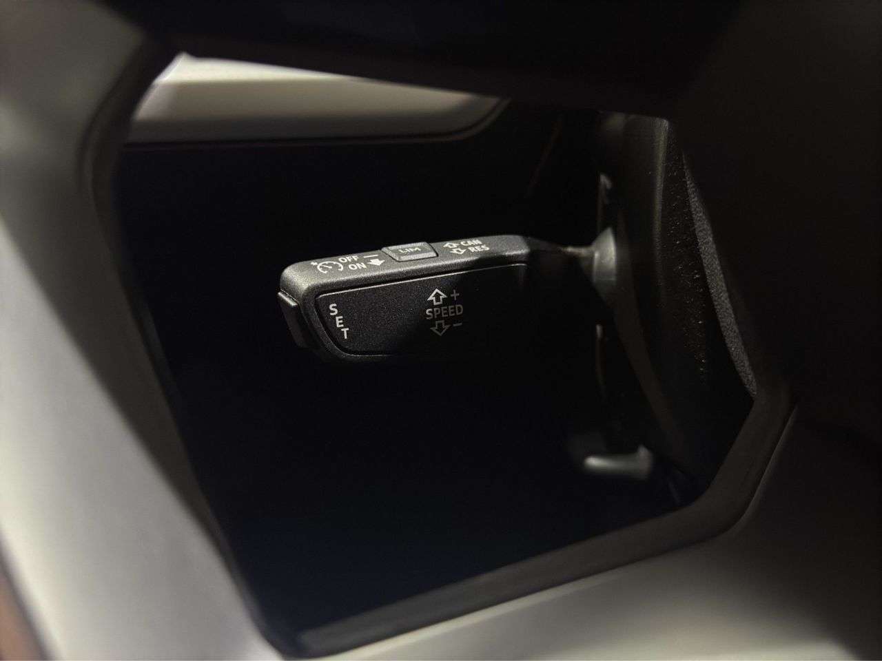 2021 AUDI Q4 E-TRON 2021 AUDI Q4 E-TRON