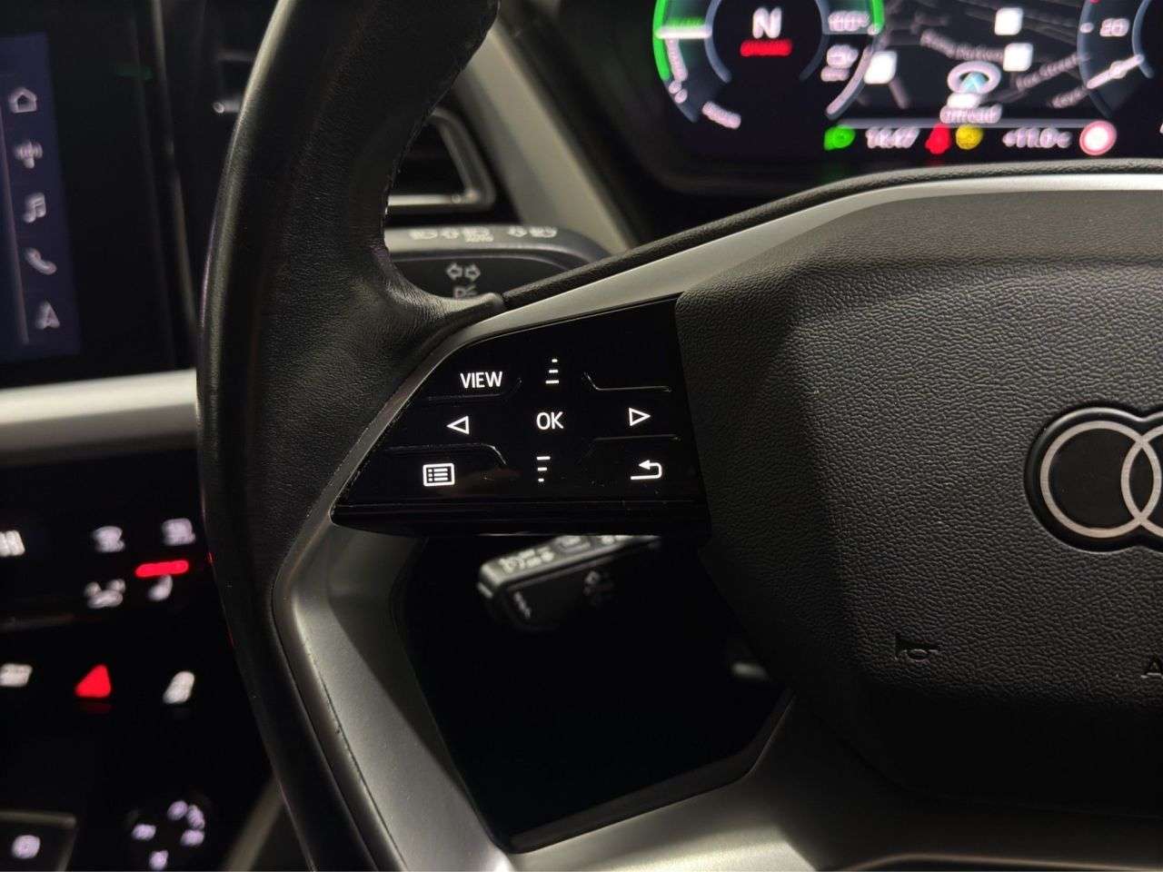 2021 AUDI Q4 E-TRON 2021 AUDI Q4 E-TRON