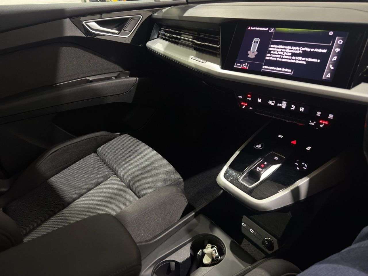 2021 AUDI Q4 E-TRON 2021 AUDI Q4 E-TRON