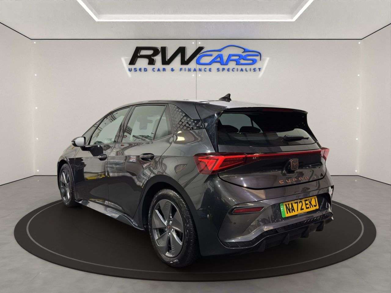 A 2022 CUPRA BORN 58kWh V1 Hatchback 5dr Electric Auto (204 ps) A 2022 CUPRA BORN 58kWh V1 Hatchback 5dr Electric Auto (204 ps)