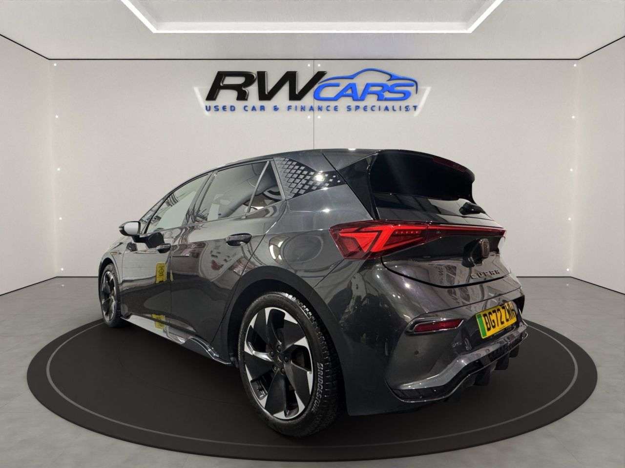 A 2022 CUPRA BORN 58kWh V2 Hatchback 5dr Electric Auto (204 ps) A 2022 CUPRA BORN 58kWh V2 Hatchback 5dr Electric Auto (204 ps)