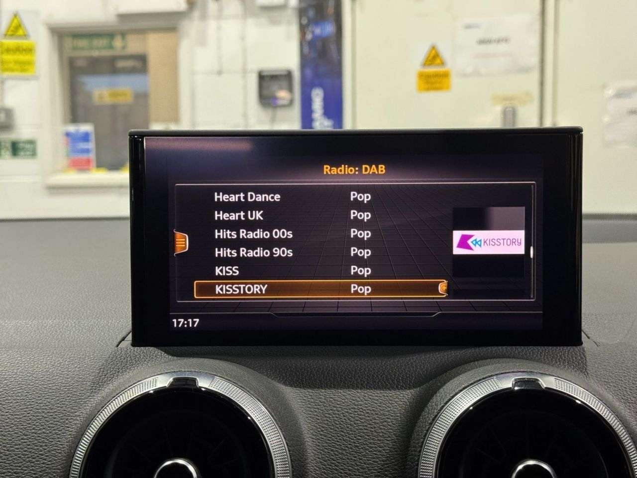 2022 AUDI Q2 2022 AUDI Q2