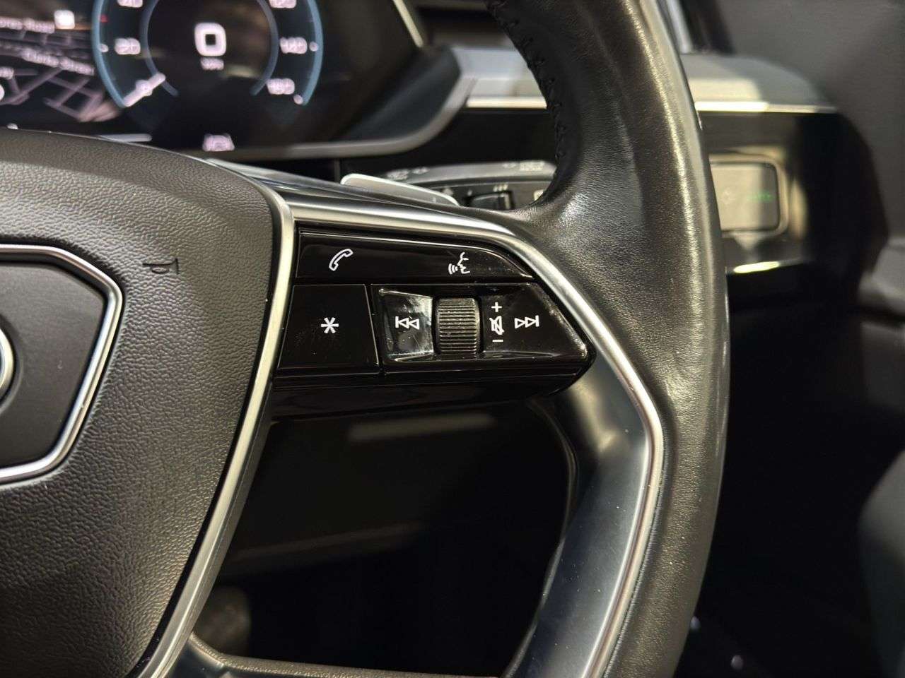 2020 AUDI E-TRON 2020 AUDI E-TRON