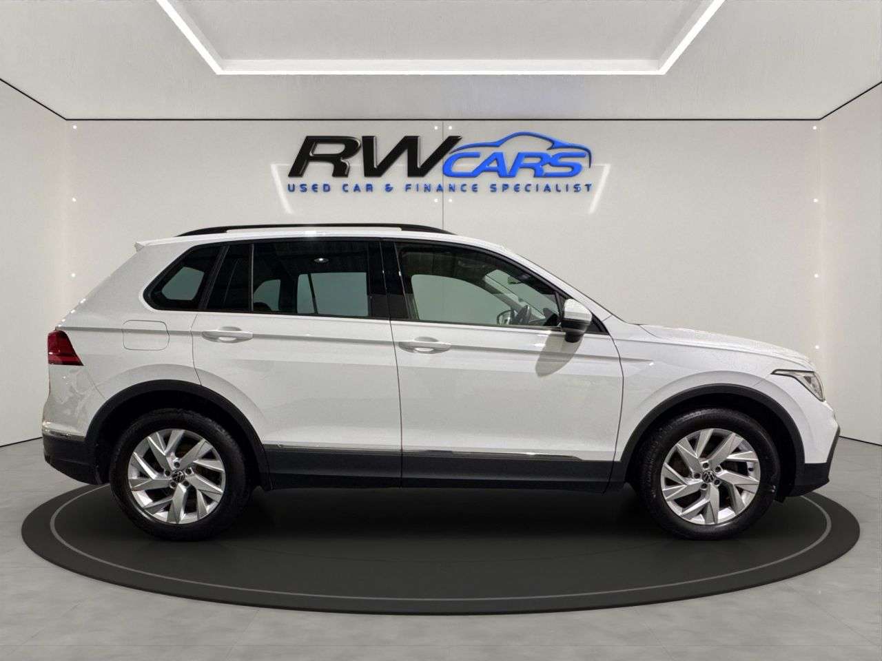 2022 VOLKSWAGEN TIGUAN 2022 VOLKSWAGEN TIGUAN