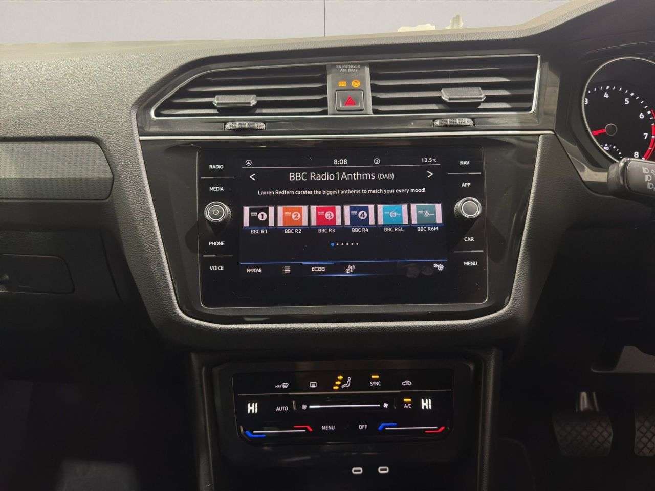 2022 VOLKSWAGEN TIGUAN 2022 VOLKSWAGEN TIGUAN