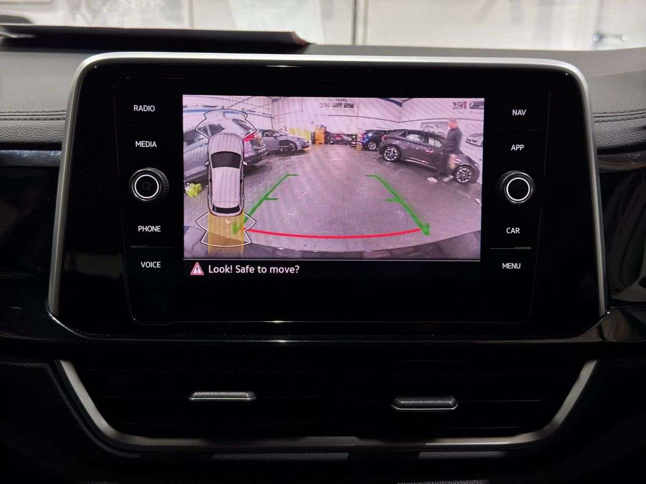 2023 VOLKSWAGEN T-ROC 2023 VOLKSWAGEN T-ROC