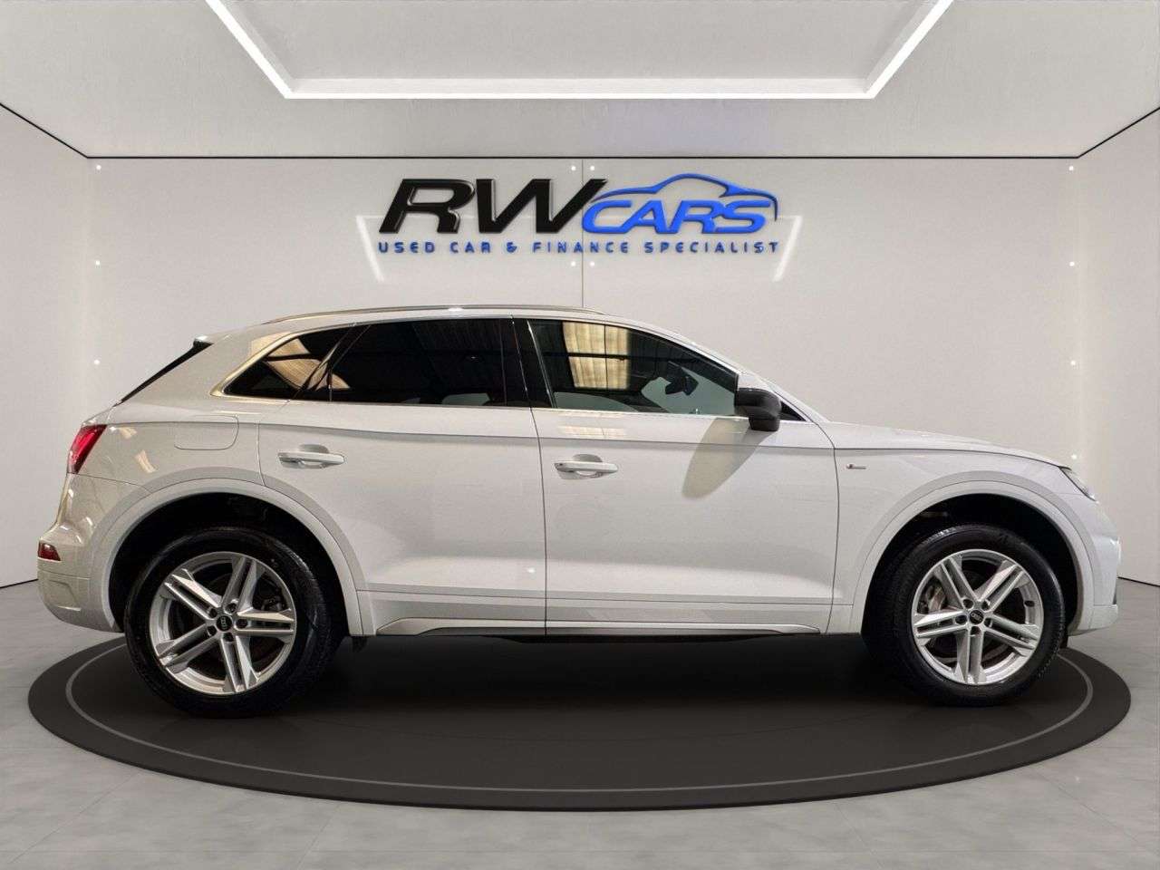 2021 AUDI Q5 2021 AUDI Q5