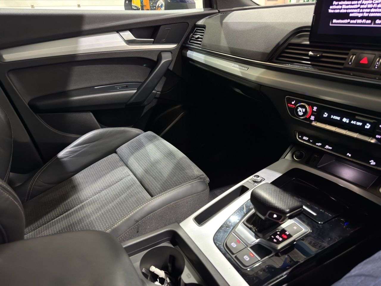 2021 AUDI Q5 2021 AUDI Q5