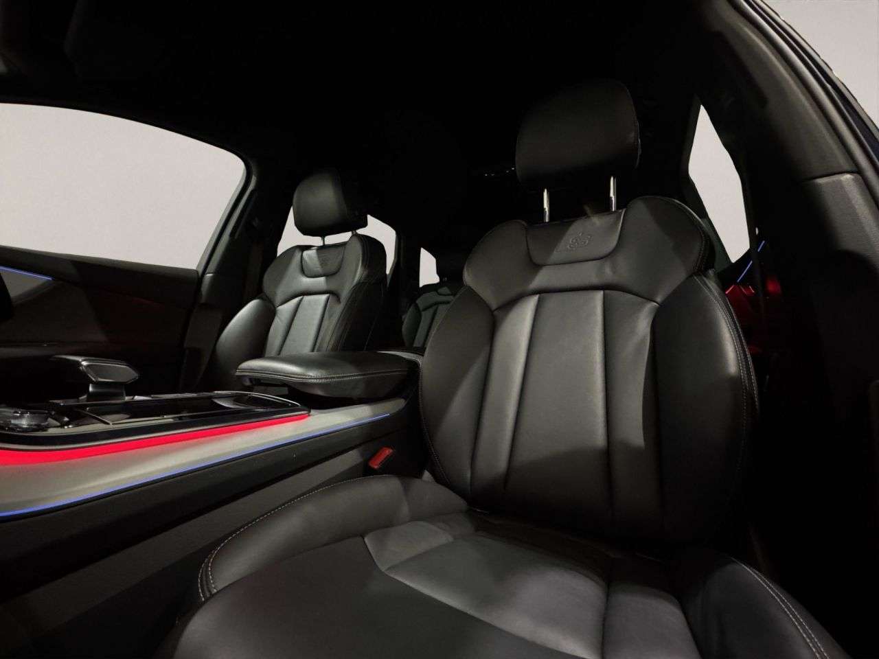 2021 AUDI Q7 2021 AUDI Q7