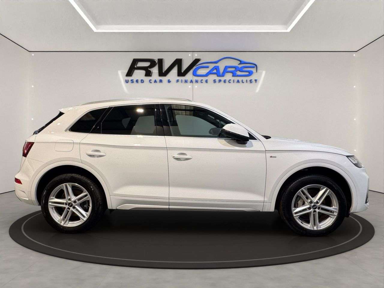 2021 AUDI Q5 2021 AUDI Q5