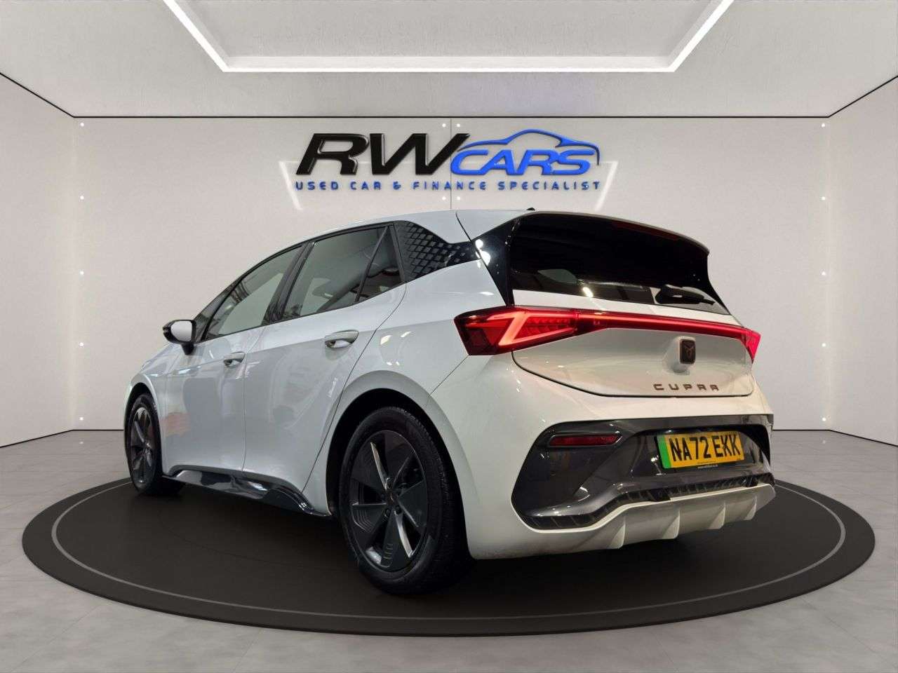 A 2022 CUPRA BORN 58kWh V1 Hatchback 5dr Electric Auto (204 ps) A 2022 CUPRA BORN 58kWh V1 Hatchback 5dr Electric Auto (204 ps)