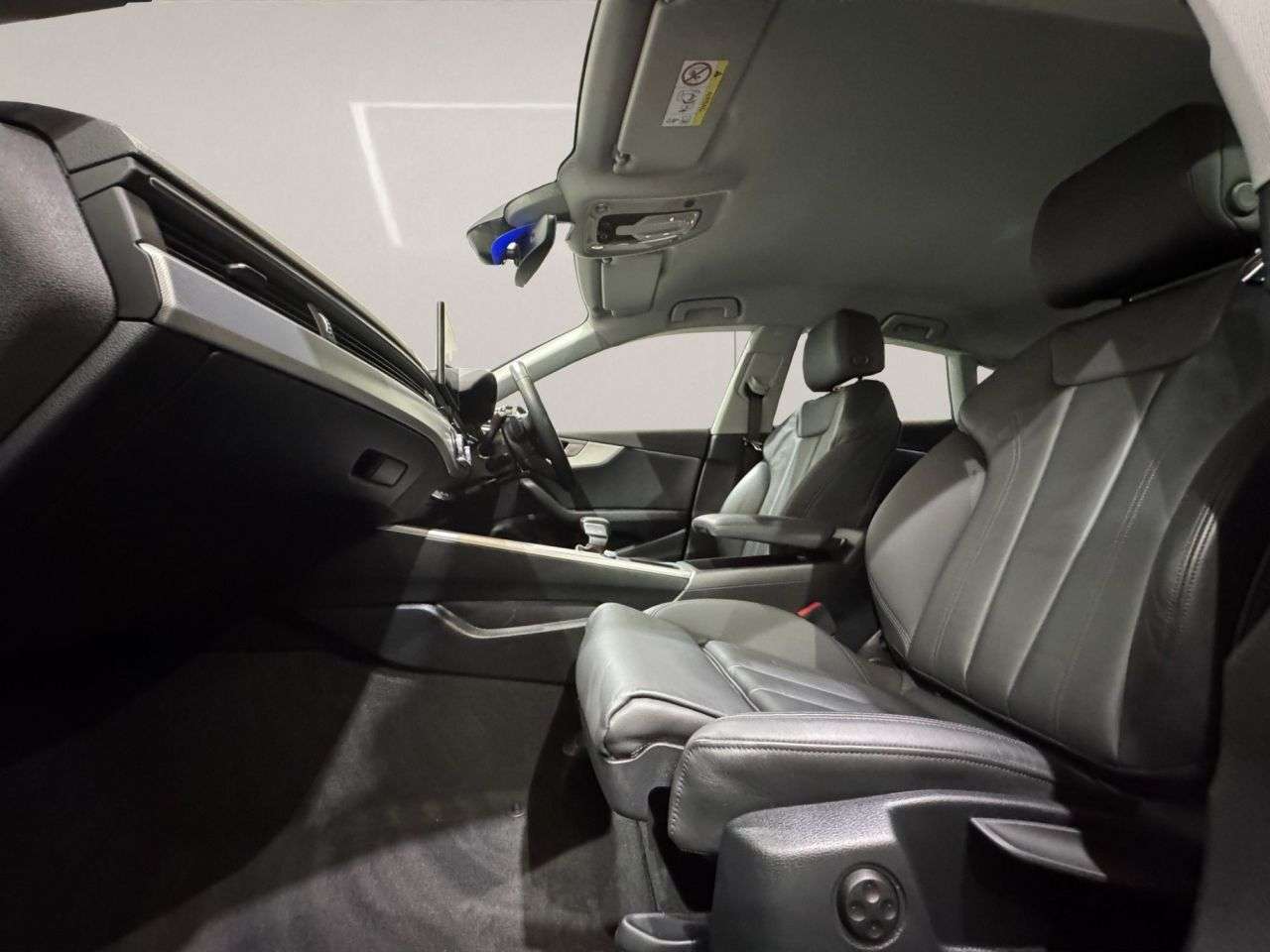 2022 AUDI A5 2022 AUDI A5