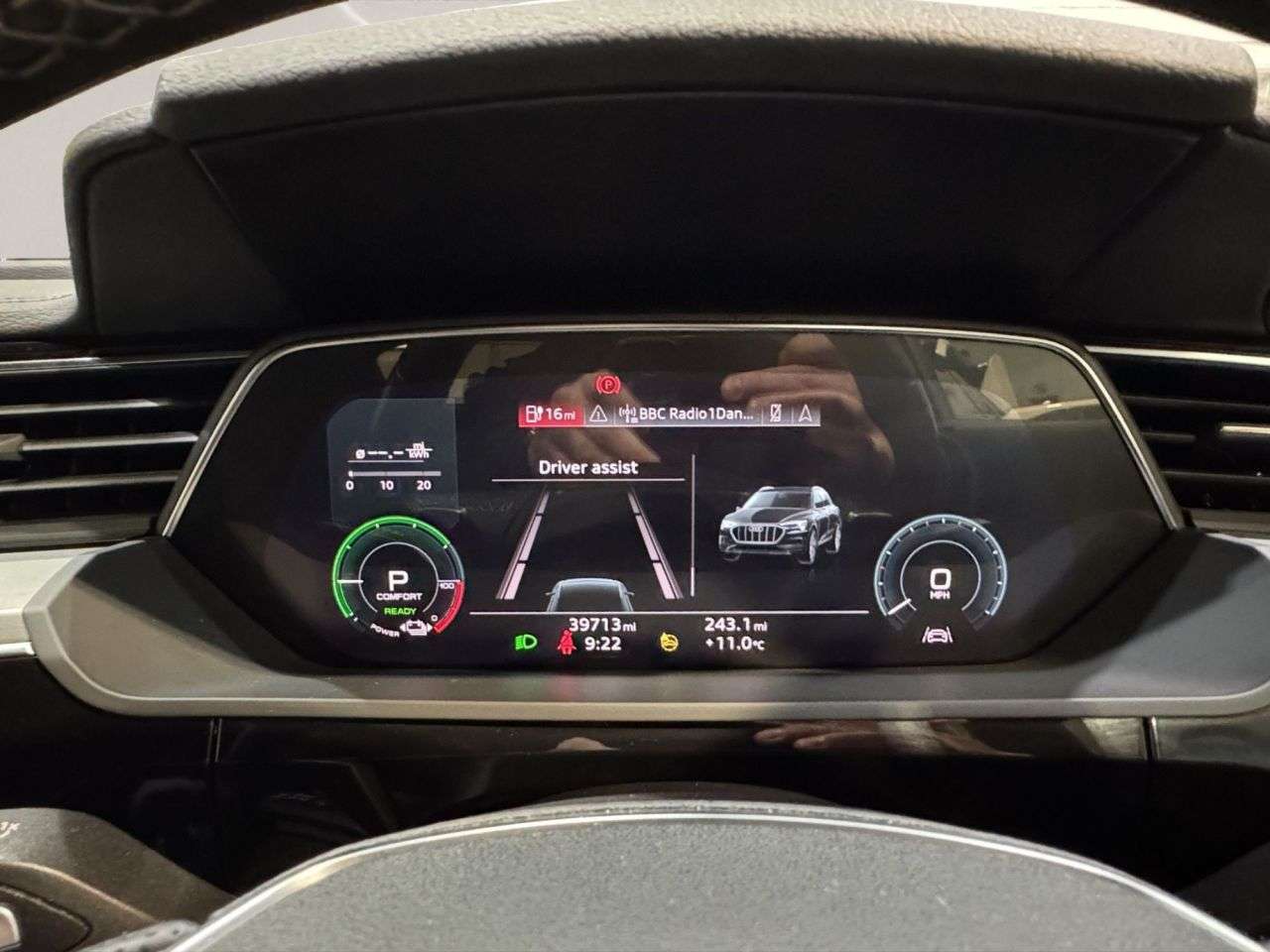 2021 AUDI E-TRON 2021 AUDI E-TRON