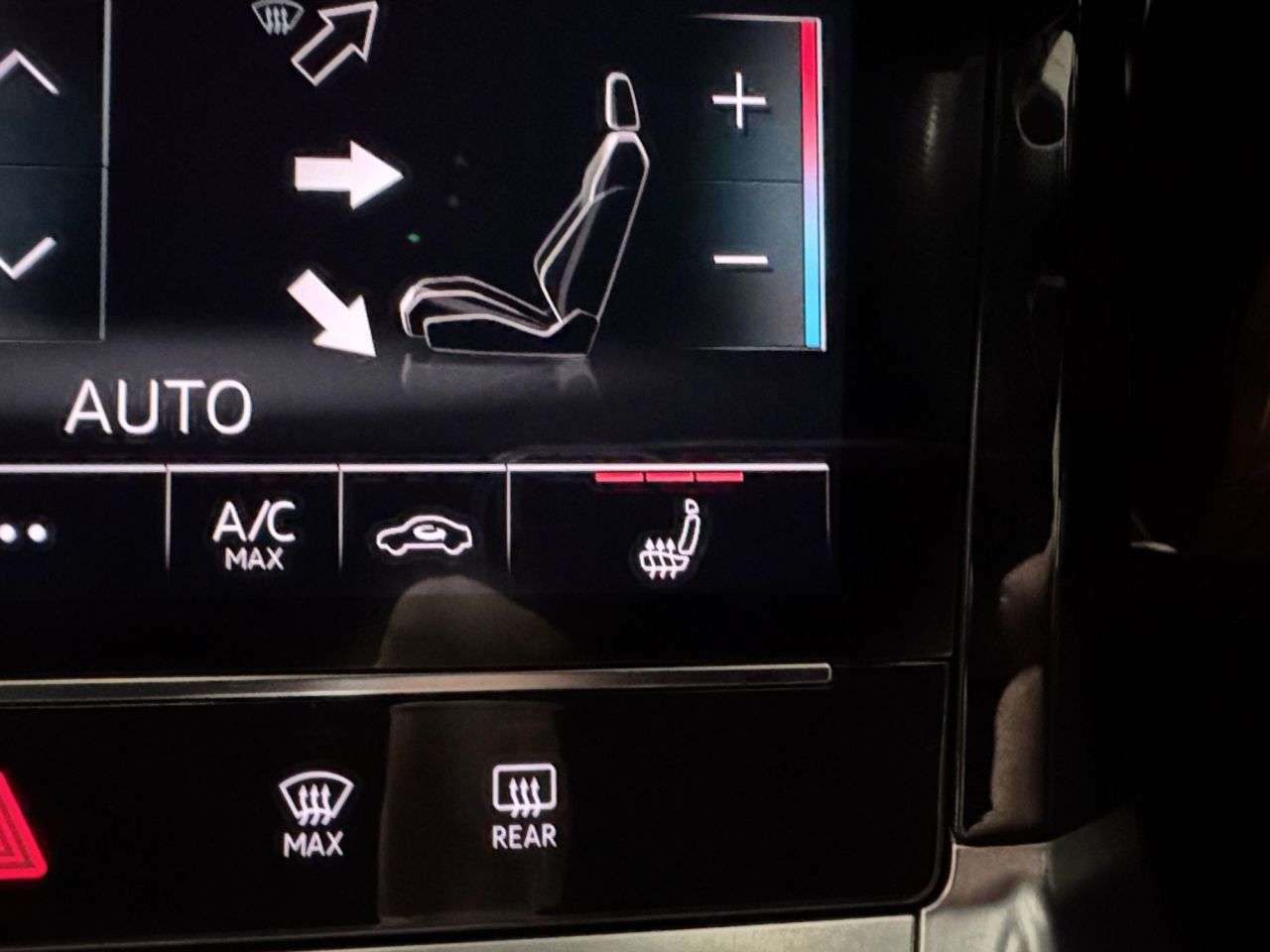 2021 AUDI E-TRON 2021 AUDI E-TRON