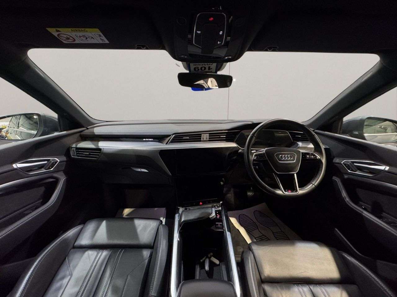 2021 AUDI E-TRON 2021 AUDI E-TRON