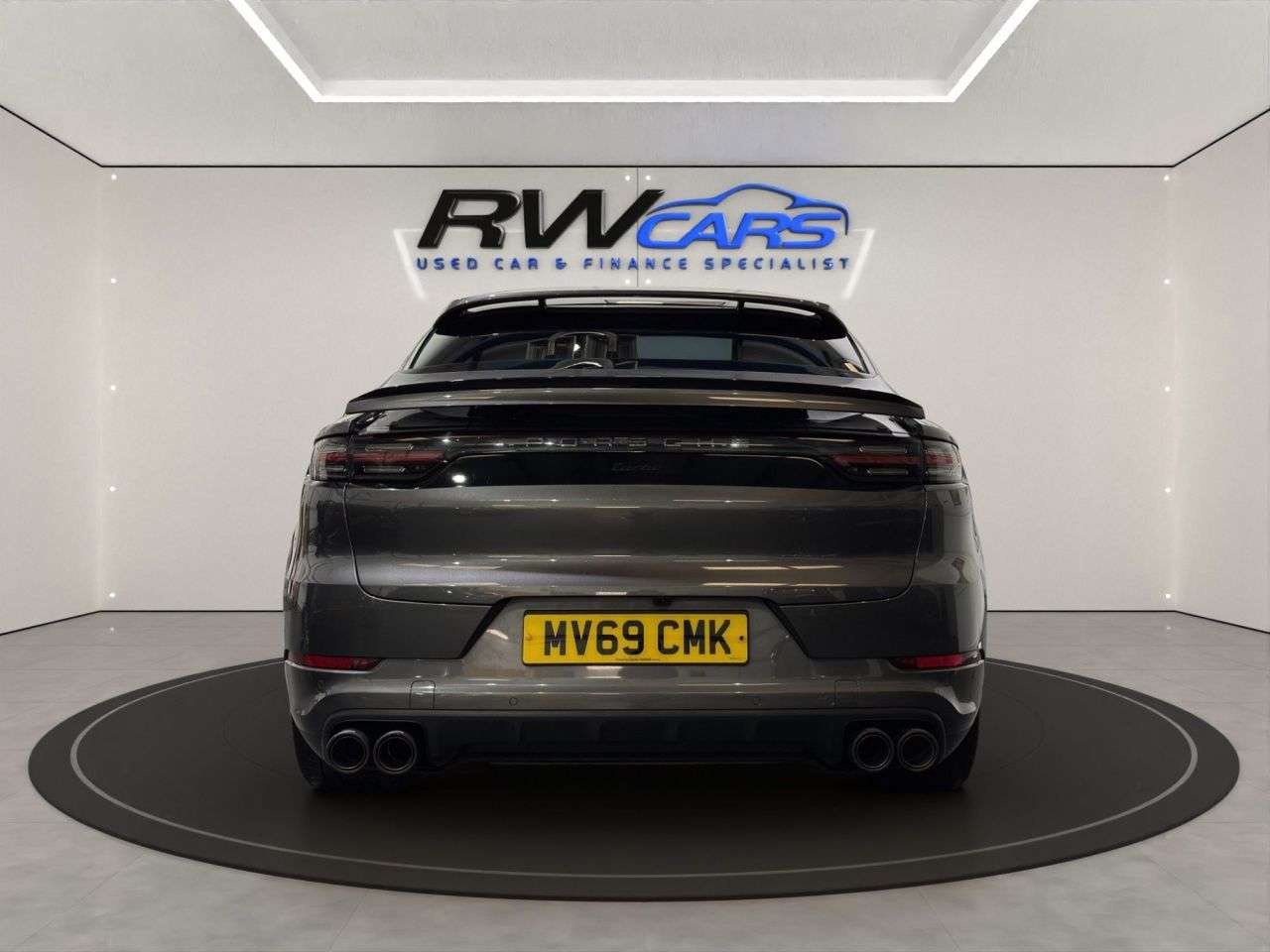 2019 PORSCHE CAYENNE 2019 PORSCHE CAYENNE