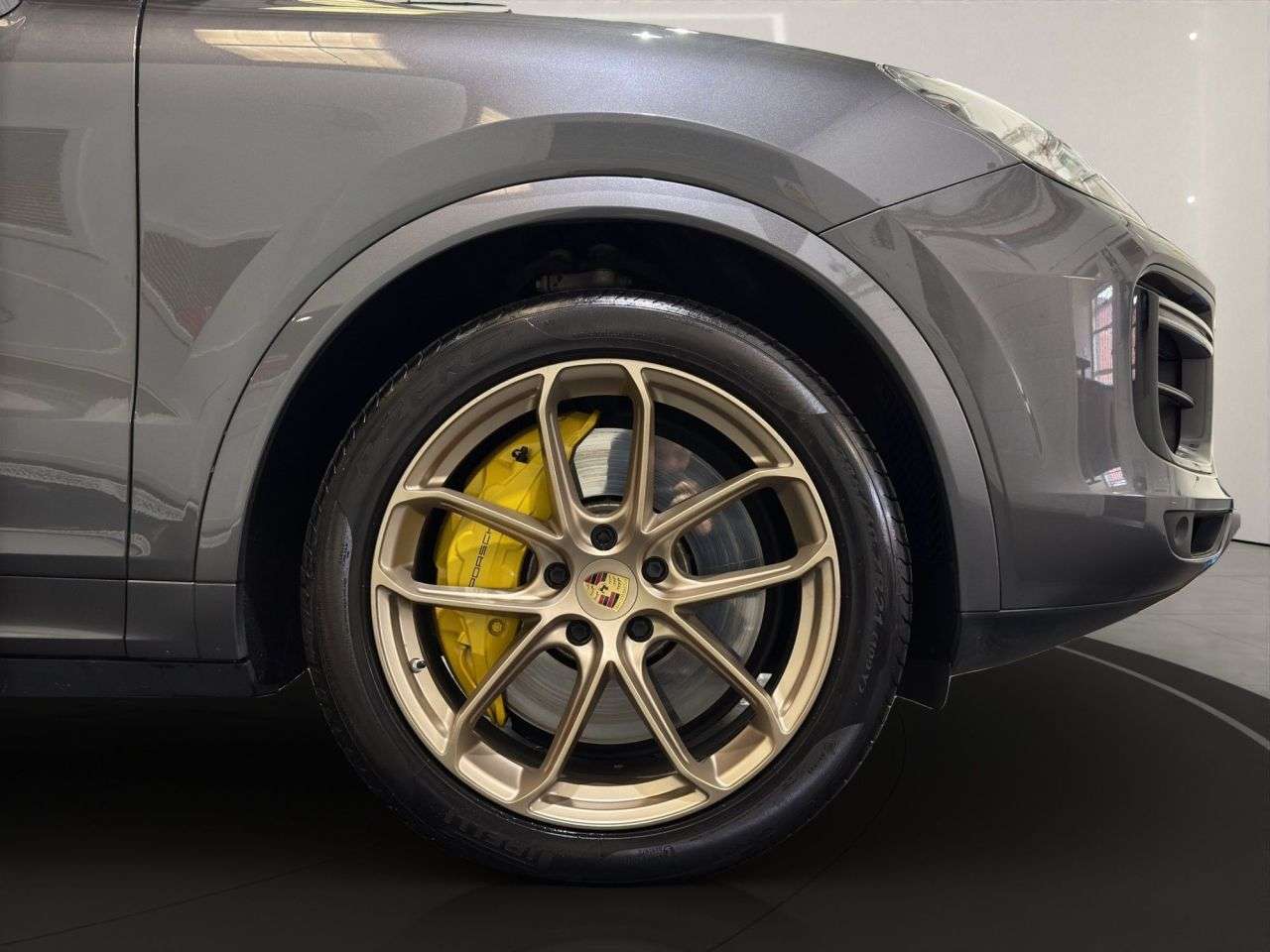 2019 PORSCHE CAYENNE 2019 PORSCHE CAYENNE