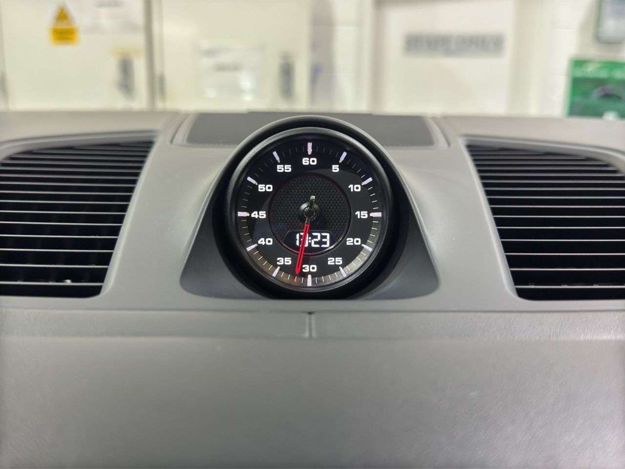 2019 PORSCHE CAYENNE 2019 PORSCHE CAYENNE