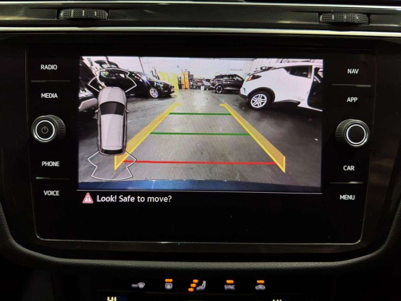 2022 VOLKSWAGEN TIGUAN 2022 VOLKSWAGEN TIGUAN