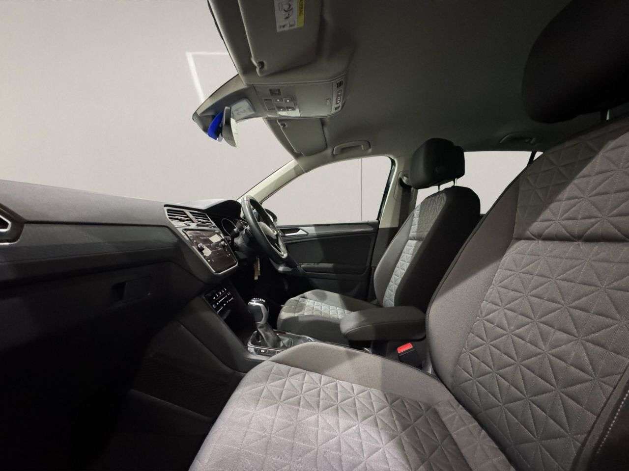 2022 VOLKSWAGEN TIGUAN 2022 VOLKSWAGEN TIGUAN