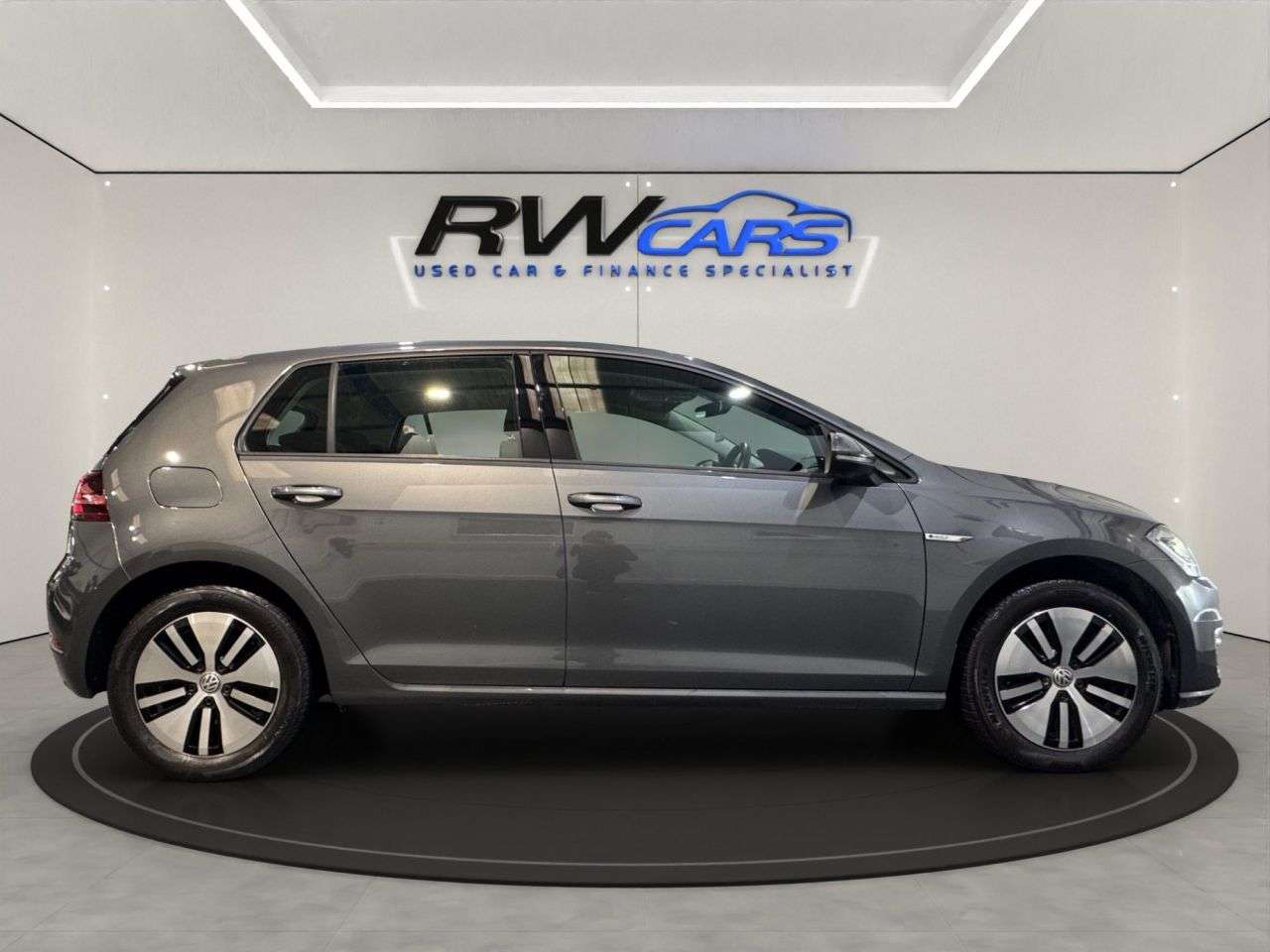 2020 VOLKSWAGEN E-GOLF 2020 VOLKSWAGEN E-GOLF